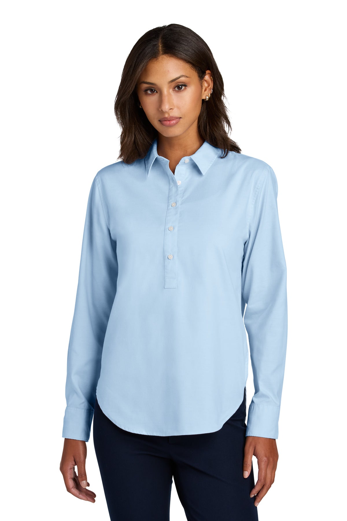 Light blue Mercer+Mettle women's long sleeve Modern Oxford shirt front view on model. Classic button-down design.